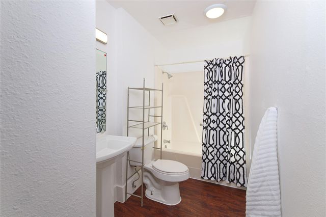 833 Old Ranch Road 12, San Marcos, TX 78666