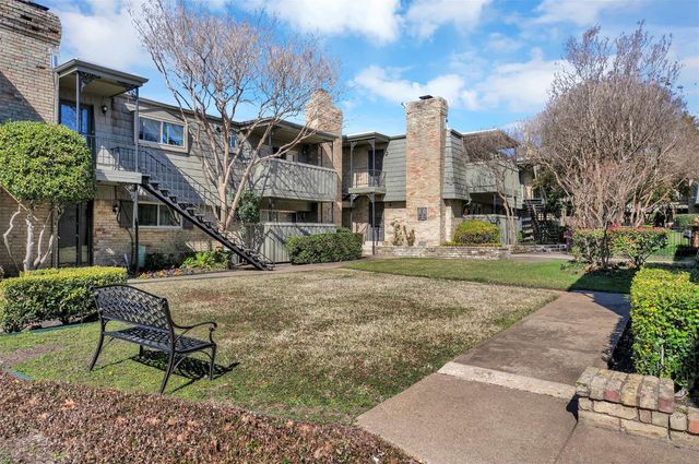7705 Meadow Park Drive 209, Dallas, TX 75230