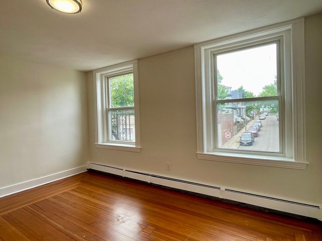 376 Washington St 1, Boston, MA 02124