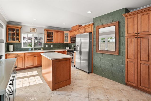 926 Brooklyn Avenue, Placentia, CA 92870