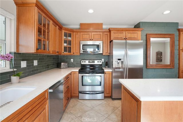 926 Brooklyn Avenue, Placentia, CA 92870