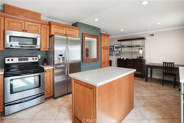 926 Brooklyn Avenue, Placentia, CA 92870