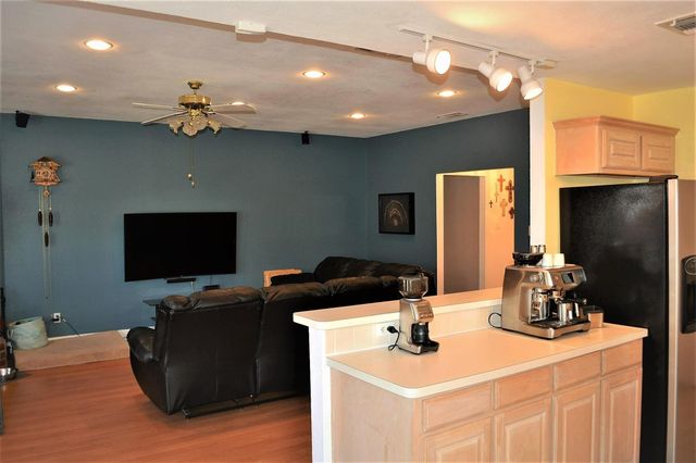 5004 Ivycrest Trail, Arlington, TX 76017