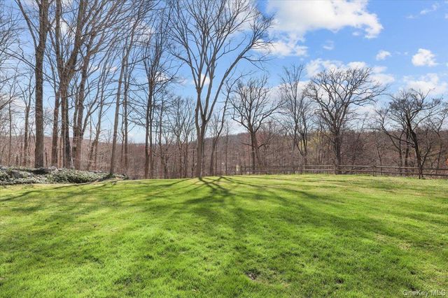 104 Carey Street, Mahopac, NY 10541