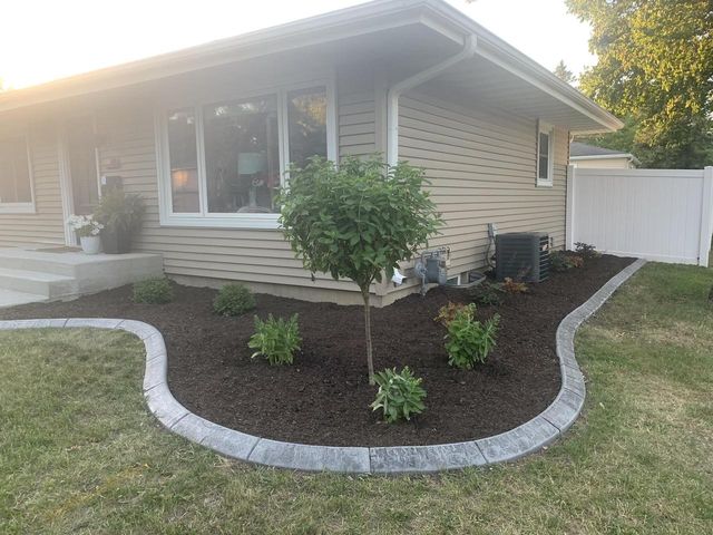 814 E Chicago STREET, Whitewater, WI 53190