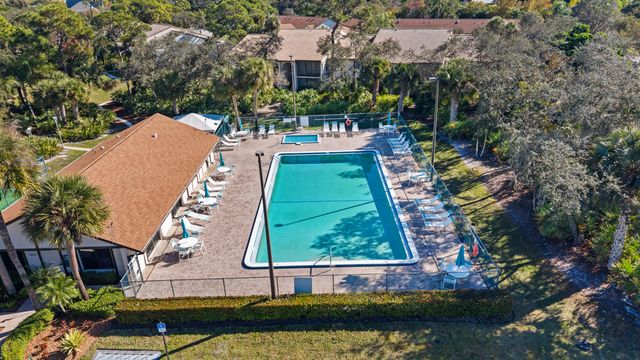 2114 SW Silver Pine Way 121-C2, Palm City, FL 34990