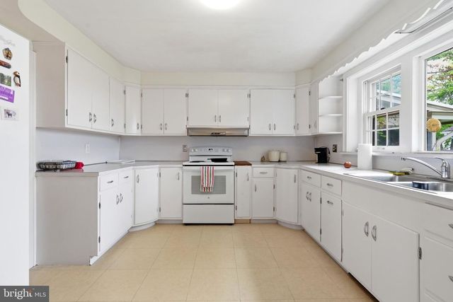 421 PARK AVE, Quakertown, PA 18951