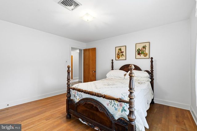 421 PARK AVE, Quakertown, PA 18951