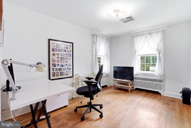 421 PARK AVE, Quakertown, PA 18951