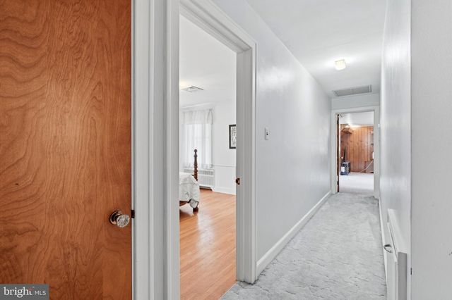 421 PARK AVE, Quakertown, PA 18951