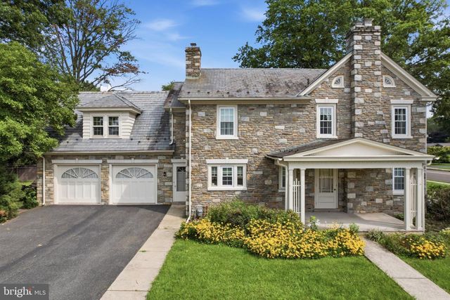 421 PARK AVE, Quakertown, PA 18951