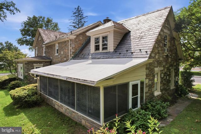 421 PARK AVE, Quakertown, PA 18951