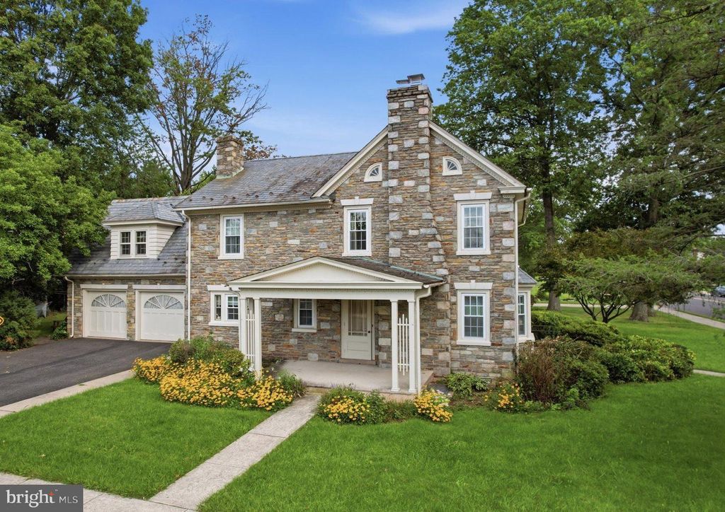 421 PARK AVE, Quakertown, PA 18951