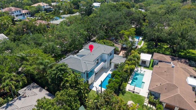 1220 S Alhambra Cir, Coral Gables, FL 33146