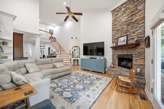 129 Taylor Avenue, Paris, KY 40361