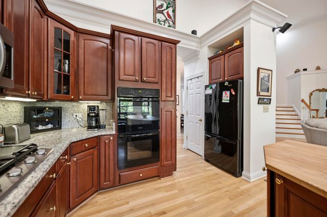 129 Taylor Avenue, Paris, KY 40361