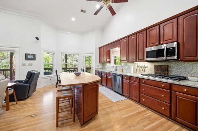 129 Taylor Avenue, Paris, KY 40361