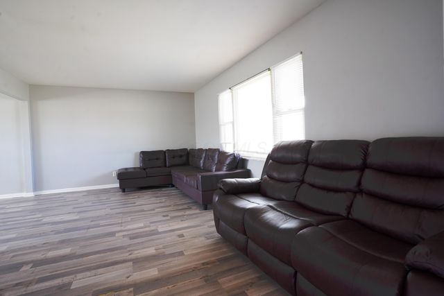 1523 Hempwood Drive, Columbus, OH 43229