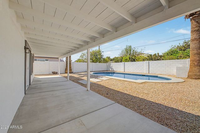 6708 E BELLEVIEW Street, Scottsdale, AZ 85257