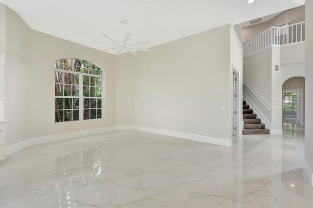 1012 Diamond Head Way, Palm Beach Gardens, FL 33418