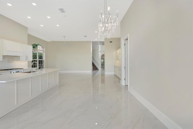 1012 Diamond Head Way, Palm Beach Gardens, FL 33418