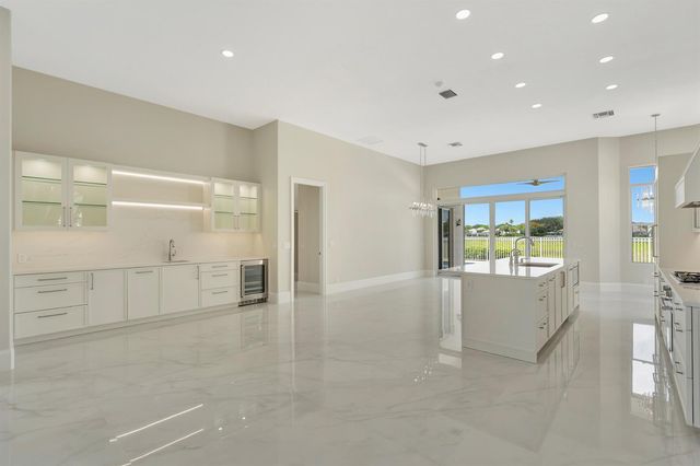 1012 Diamond Head Way, Palm Beach Gardens, FL 33418