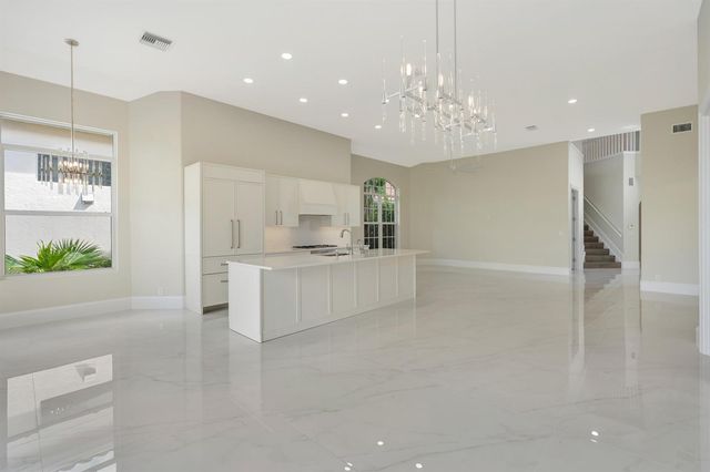 1012 Diamond Head Way, Palm Beach Gardens, FL 33418