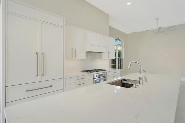 1012 Diamond Head Way, Palm Beach Gardens, FL 33418