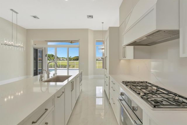1012 Diamond Head Way, Palm Beach Gardens, FL 33418