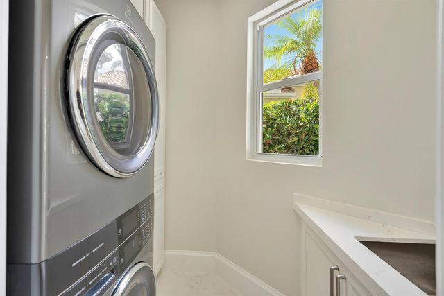 1012 Diamond Head Way, Palm Beach Gardens, FL 33418