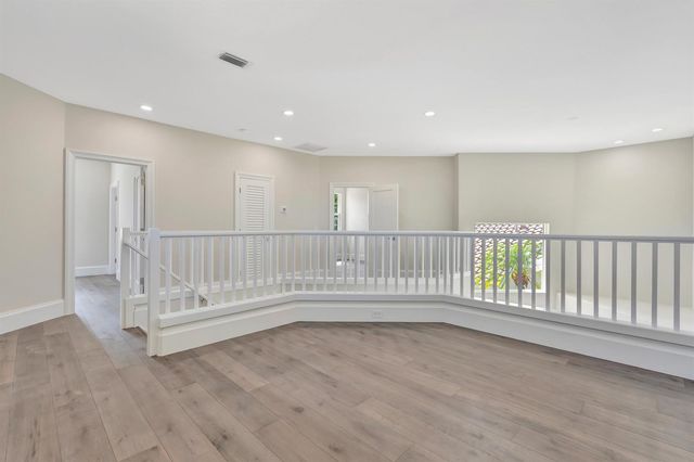 1012 Diamond Head Way, Palm Beach Gardens, FL 33418
