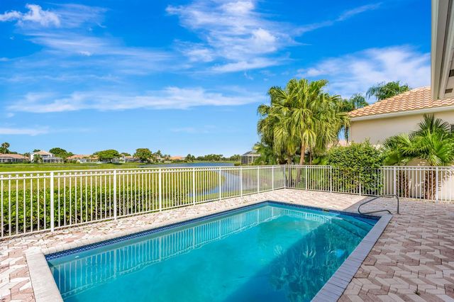 1012 Diamond Head Way, Palm Beach Gardens, FL 33418