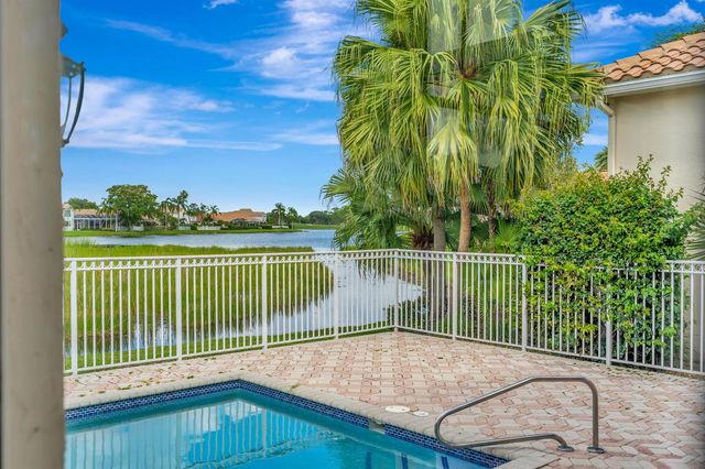1012 Diamond Head Way, Palm Beach Gardens, FL 33418