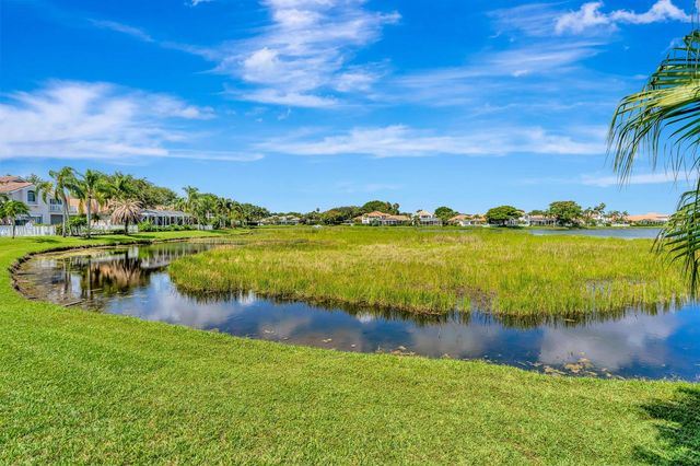 1012 Diamond Head Way, Palm Beach Gardens, FL 33418