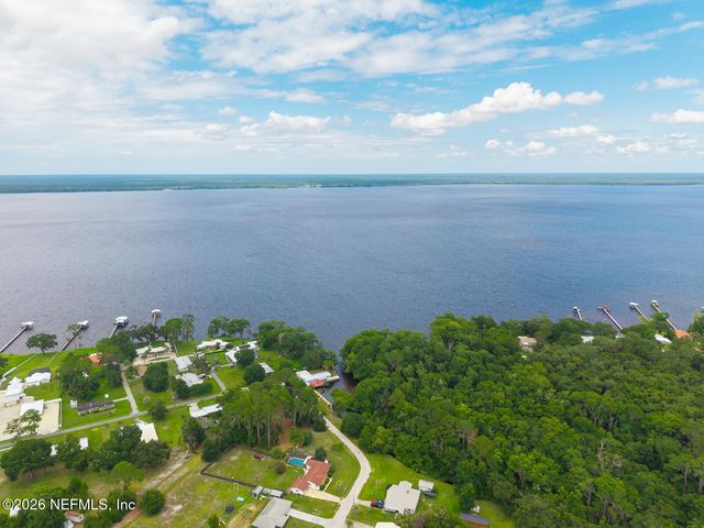 109 CANAL Street, Crescent City, FL 32112