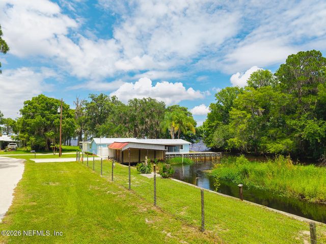 109 CANAL Street, Crescent City, FL 32112