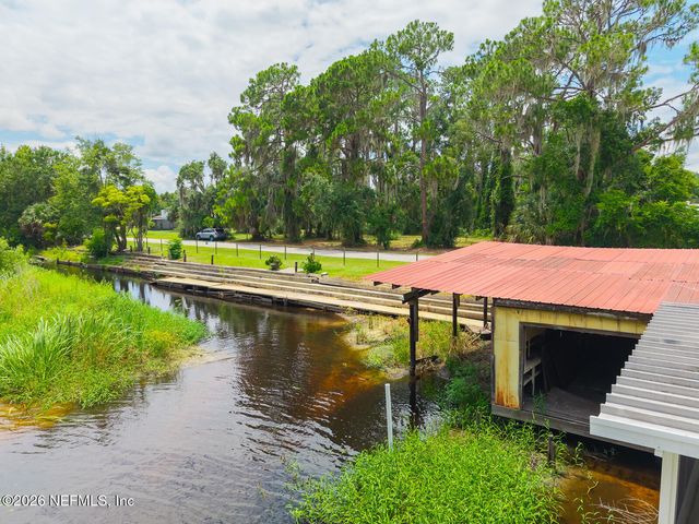 109 CANAL Street, Crescent City, FL 32112