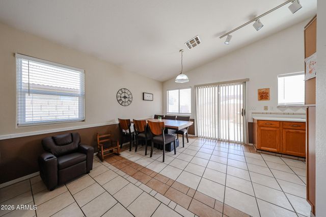 13709 W Ocotillo Lane, Surprise, AZ 85374