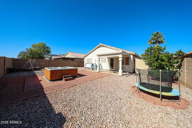 13709 W Ocotillo Lane, Surprise, AZ 85374