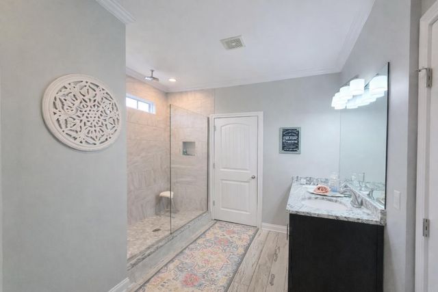 504 Shelburne Way, Nicholasville, KY 40356