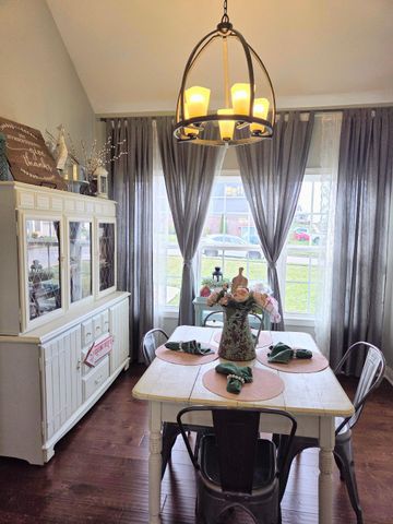 504 Shelburne Way, Nicholasville, KY 40356