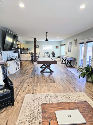 504 Shelburne Way, Nicholasville, KY 40356