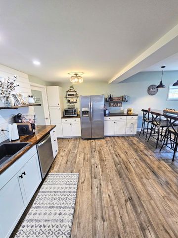 504 Shelburne Way, Nicholasville, KY 40356