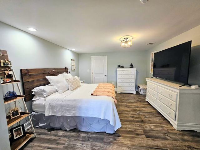 504 Shelburne Way, Nicholasville, KY 40356