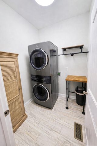 504 Shelburne Way, Nicholasville, KY 40356