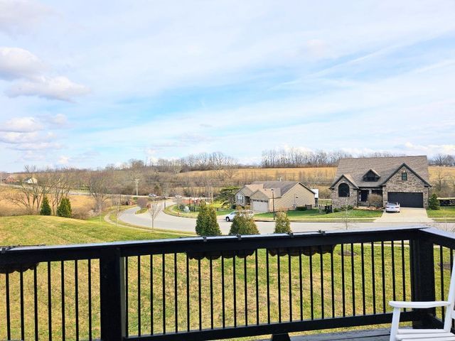 504 Shelburne Way, Nicholasville, KY 40356