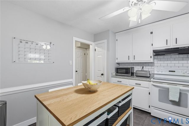 1197 Red Coach Ln, Sandston, VA 23150