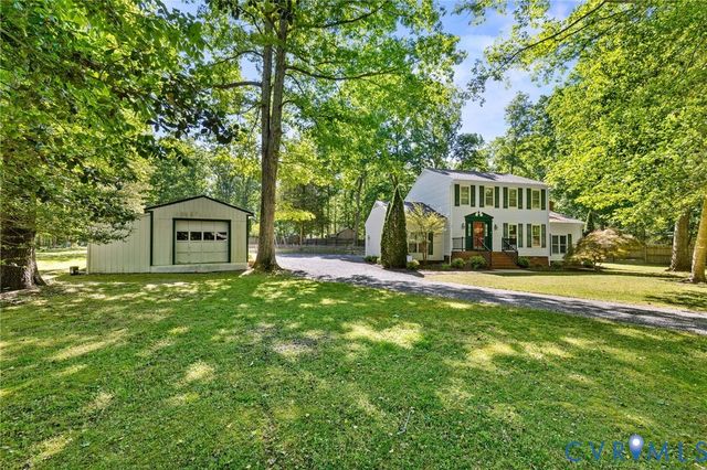 1197 Red Coach Ln, Sandston, VA 23150