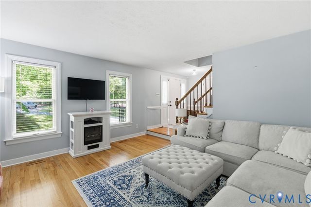 1197 Red Coach Ln, Sandston, VA 23150