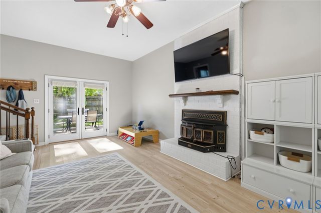 1197 Red Coach Ln, Sandston, VA 23150
